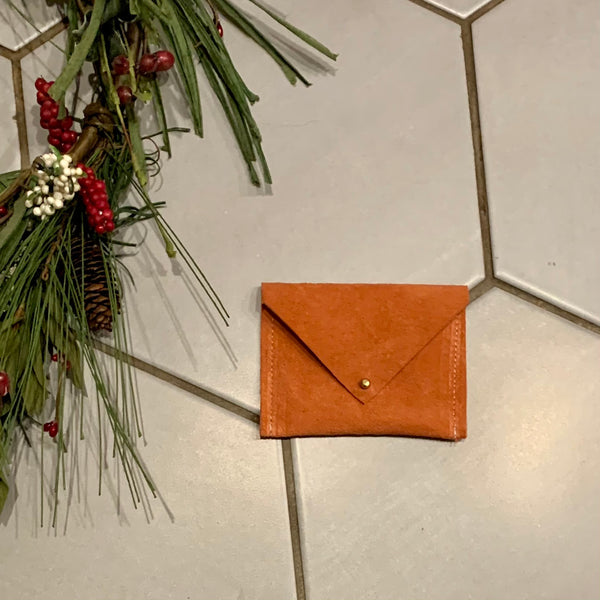 Kiwanda Card Holder